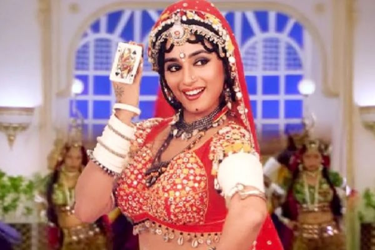 যে গানের জন্য নিষিদ্ধ হয়েছিলো ‘খলনায়ক’