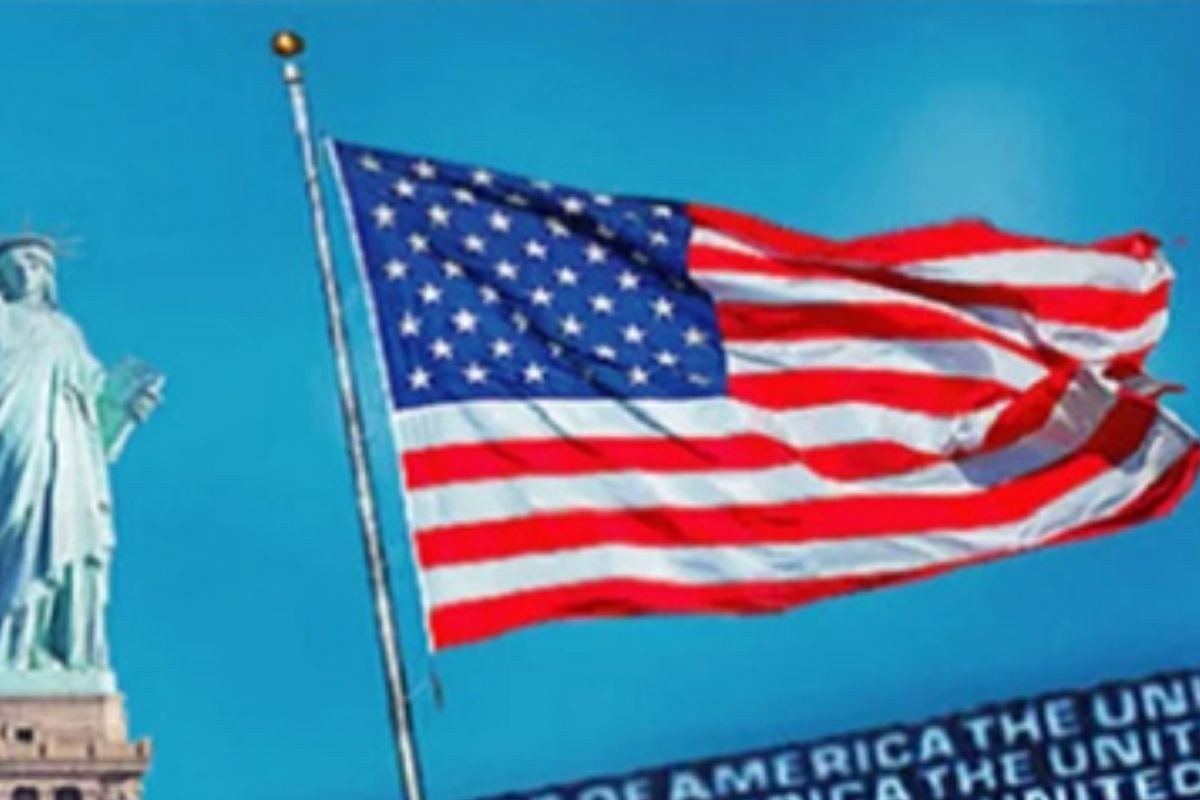 মার্কিন প্রেসিডেন্টের নতুন নির্বাহী আদেশ বাংলাদেশি শিক্ষার্থীদের কতটা ক্ষতি করবে?