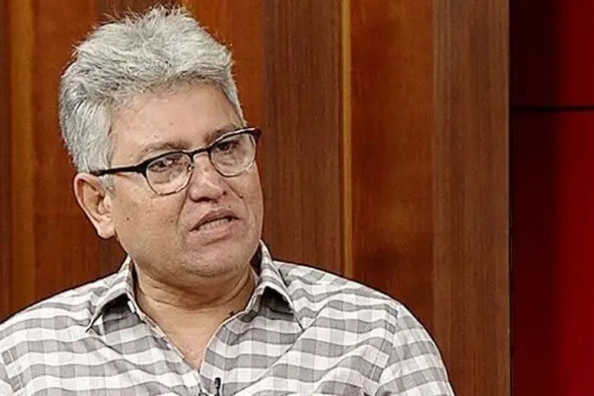 সেফ এক্সিটের তালিকায় কার নাম সবার ওপরে থাকবে জানালেন মাসুদ কামাল