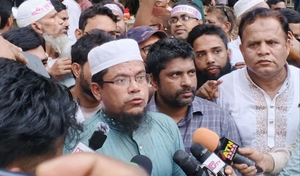 যমুনা অভিমুখে ঘেরাও কর্মসূচি স্থগিত, আমরণ অনশনের ঘোষণা শিক্ষকদের 4 যমুনা অভিমুখে ঘেরাও কর্মসূচি স্থগিত আমরণ অনশনের ঘোষণা শিক্ষকদের 1760620967 যমুনা অভিমুখে ঘেরাও কর্মসূচি স্থগিত, আমরণ অনশনের ঘোষণা শিক্ষকদের