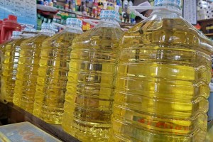 লিটারে ৬ টাকা বাড়লো সয়াবিন তেলের দাম