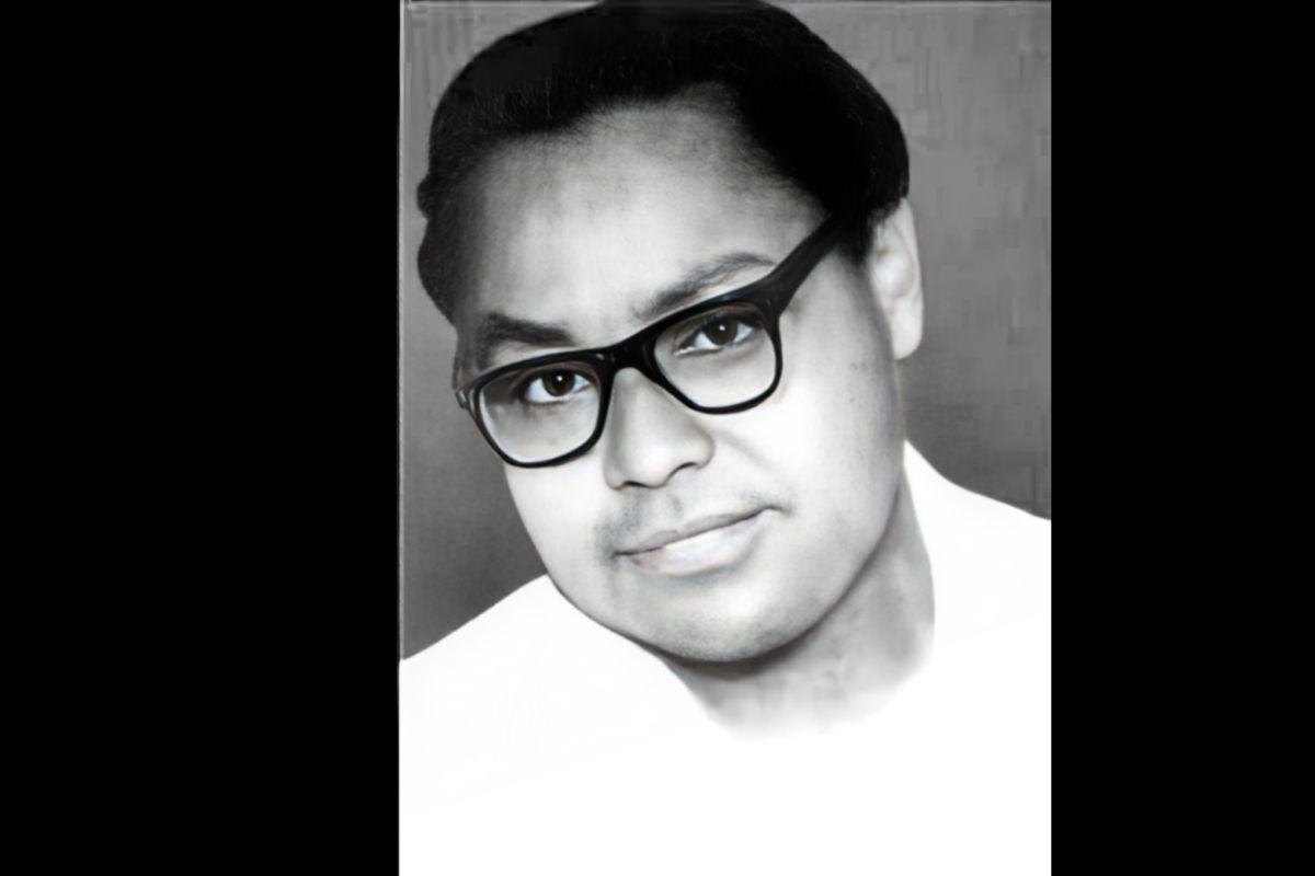 সাংবাদিক ও চলচ্চিত্রকার ফজলুল হকের মৃত্যুবার্ষিকী আজ