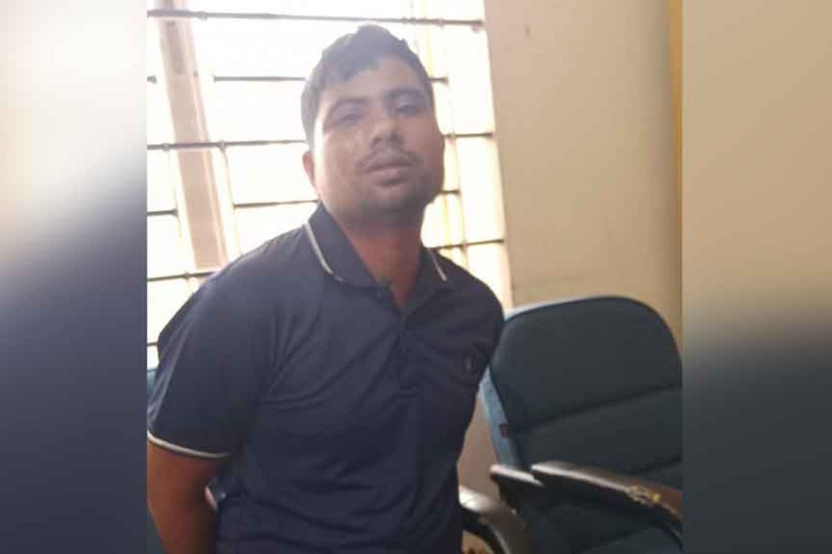 সিলেটে স্ত্রীকে কুপিয়ে হত্যা, স্বামী আটক