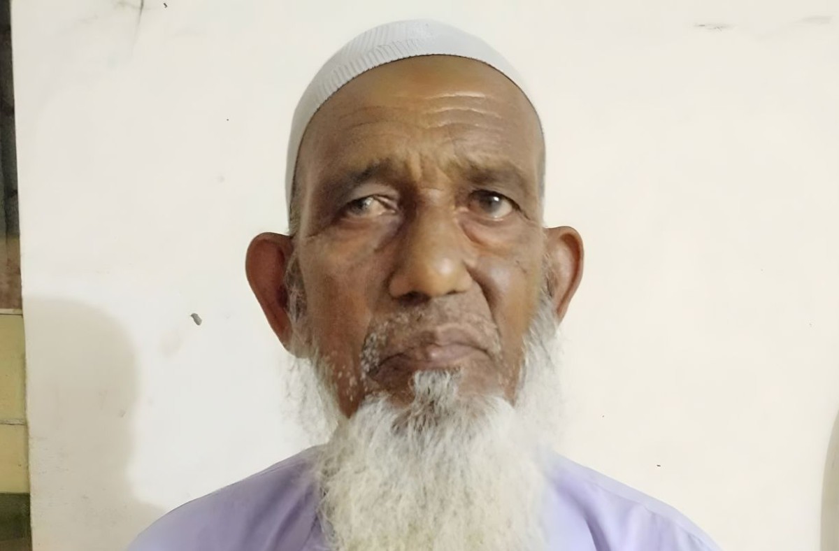 সুদের টাকার দ্বন্দ্বে বৃদ্ধকে মসজিদ থেকে তুলে নিয়ে নির্যাতন