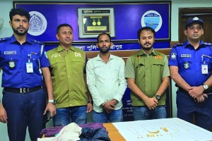 স্বর্ণের লোভে মা-মেয়েকে গলা কেটে হত্যার ঘটনায় মামাতো ভাই গ্রেপ্তার