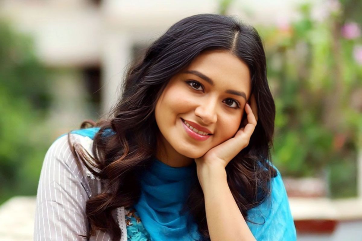 ‘স্বার্থপর‘ দেখে আফসোস করলেন তাসনিয়া ফারিন