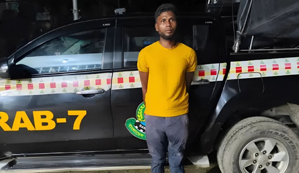 হাজত থেকে পালানো আসামি ফেনীতে গ্রেপ্তার 3 হাজত থেকে পালানো আসামি ফেনীতে গ্রেপ্তার 1759291339 হাজত থেকে পালানো আসামি ফেনীতে গ্রেপ্তার