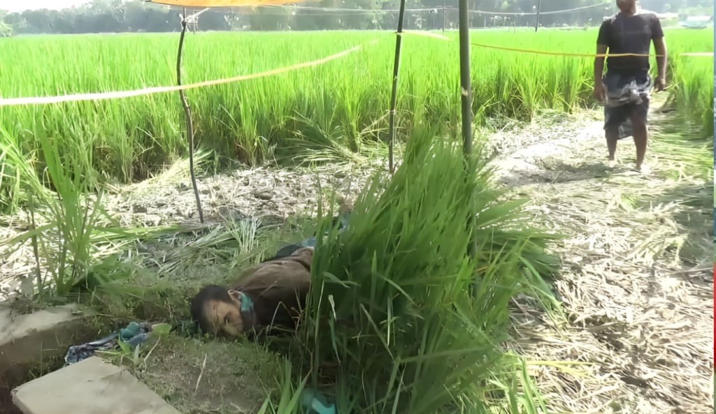 হাত-পা বাঁধা অবস্থায় কৃষকের মরদেহ উদ্ধার 4 হাত পা বাঁধা অবস্থায় কৃষকের মরদেহ উদ্ধার 1761796494 হাত-পা বাঁধা অবস্থায় কৃষকের মরদেহ উদ্ধার