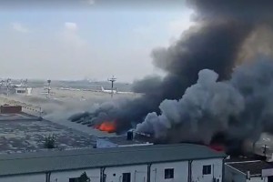 ২০০ কোটি টাকার ওষুধের কাঁচামাল পুড়ে গেছে, উৎপাদনে ৫ হাজার কোটি টাকার ঝুঁকি