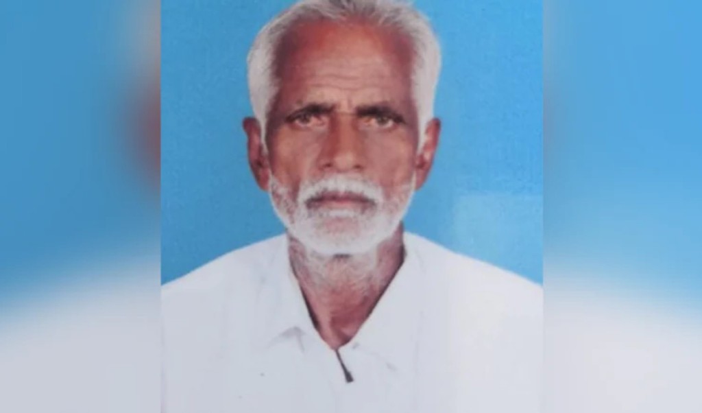 ২৭ মাস বেতন নেই, অফিসের সামনে ‘আত্মহত্যা’ কর্মচারীর 4 ২৭ মাস বেতন নেই অফিসের সামনে ‘আত্মহত্যা কর্মচারীর 1760783918 ২৭ মাস বেতন নেই, অফিসের সামনে ‘আত্মহত্যা’ কর্মচারীর