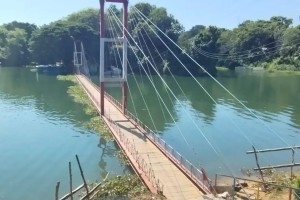 ৩ মাস পর ভেসে উঠলো রাঙ্গামাটির ঝুলন্ত সেতু