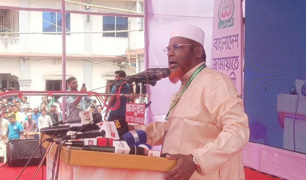 জন্ম নিয়েই বাপের সঙ্গে পাল্লা দিও না : গোলাম পরওয়ার 4 ‘ গোলাম পরওয়ার 1761022890 জন্ম নিয়েই বাপের সঙ্গে পাল্লা দিও না : গোলাম পরওয়ার