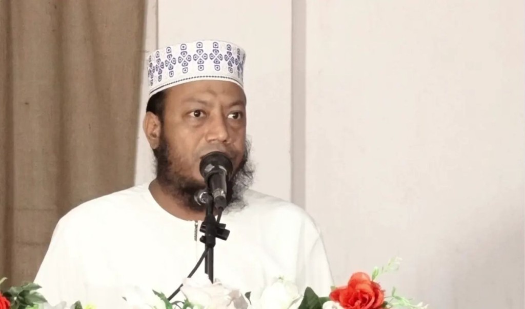 রাসুলুল্লাহ (সা.) সাংবাদিক ছিলেন: আমির হামজা 4 ‘নবী শব্দের অর্থ সংবাদবাহক তাই রাসুলুল্লাহ সা. সাংবাদিক ছিলেন 1759929796 রাসুলুল্লাহ (সা.) সাংবাদিক ছিলেন: আমির হামজা