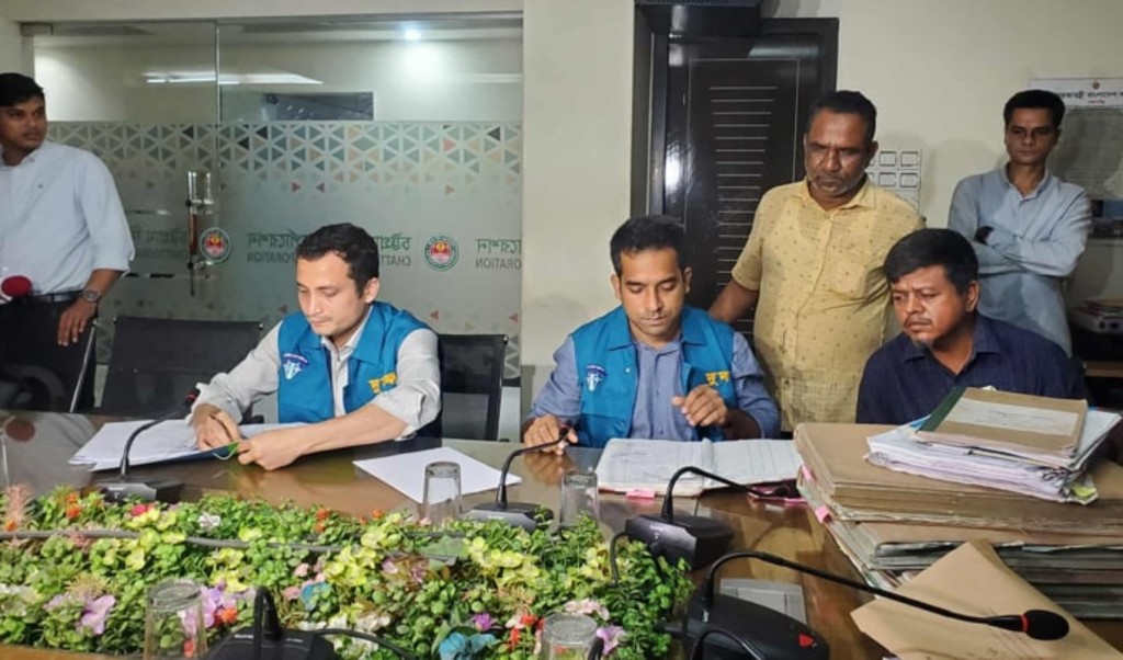 ‘২’ মুছে ৫২ কোটি টাকার কর হয়ে যায় ১২ কোটি 3 ‘২ মুছে ৫২ কোটি টাকার কর হয়ে যায় ১২ কোটি 1761222277 ‘২’ মুছে ৫২ কোটি টাকার কর হয়ে যায় ১২ কোটি