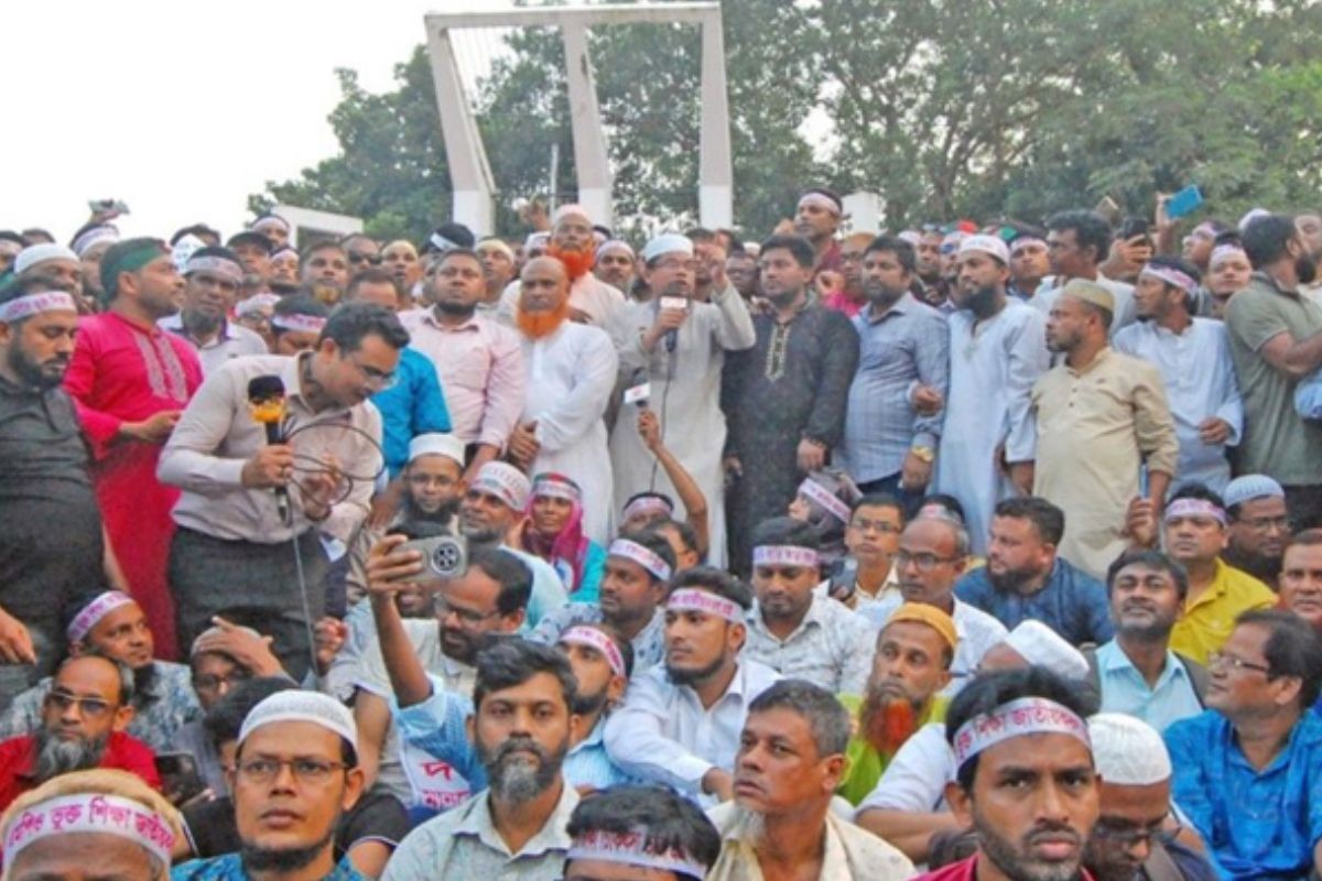 বিকাল ৪টার মধ্যে প্রজ্ঞাপন জারি না করলে ‘মার্চ টু সচিবালয়’