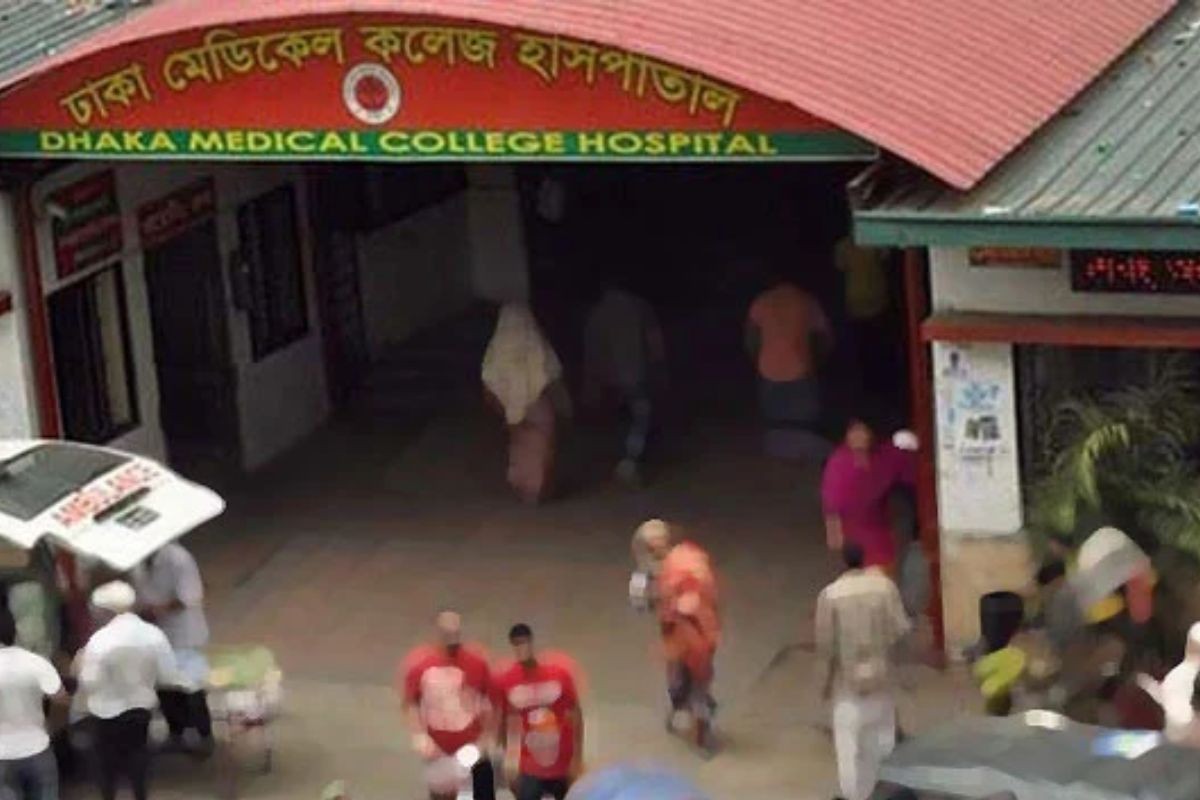 ঢাকার ভূমিকম্পে ২১ জন ঢামেকে ভর্তি, শিক্ষার্থীরাও আহত
