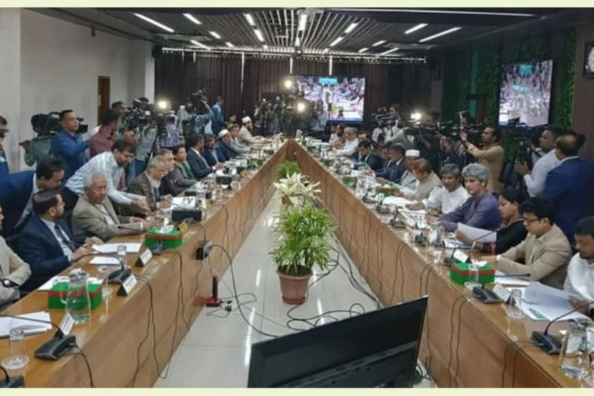 জামায়াত-এনসিপিসহ ছয় দলের সঙ্গে সংলাপে বসেছে ইসি