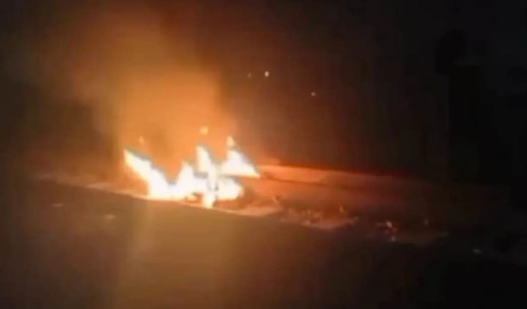 Fire Set on Railway Tracks in Brahmanbaria 1763007625 ব্রাহ্মণবাড়িয়ায় রেললাইনে আগুন, ট্রেন চলাচলে সাময়িক বিঘ্ন