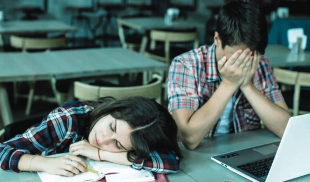 Over 40 Per Cent of Adolescents in the Country Are Physically Inactive 1764312700 দেশের ৪০ শতাংশের বেশি কিশোর-কিশোরীর শারীরিক সক্রিয়তা কম