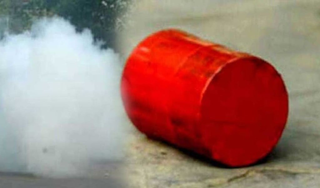 Three Cocktail Explosions in Manikganj Within Half an Hour Two Injured 1763352007 মানিকগঞ্জে আধাঘণ্টায় তিন ককটেল বিস্ফোরণ, আহত দুই