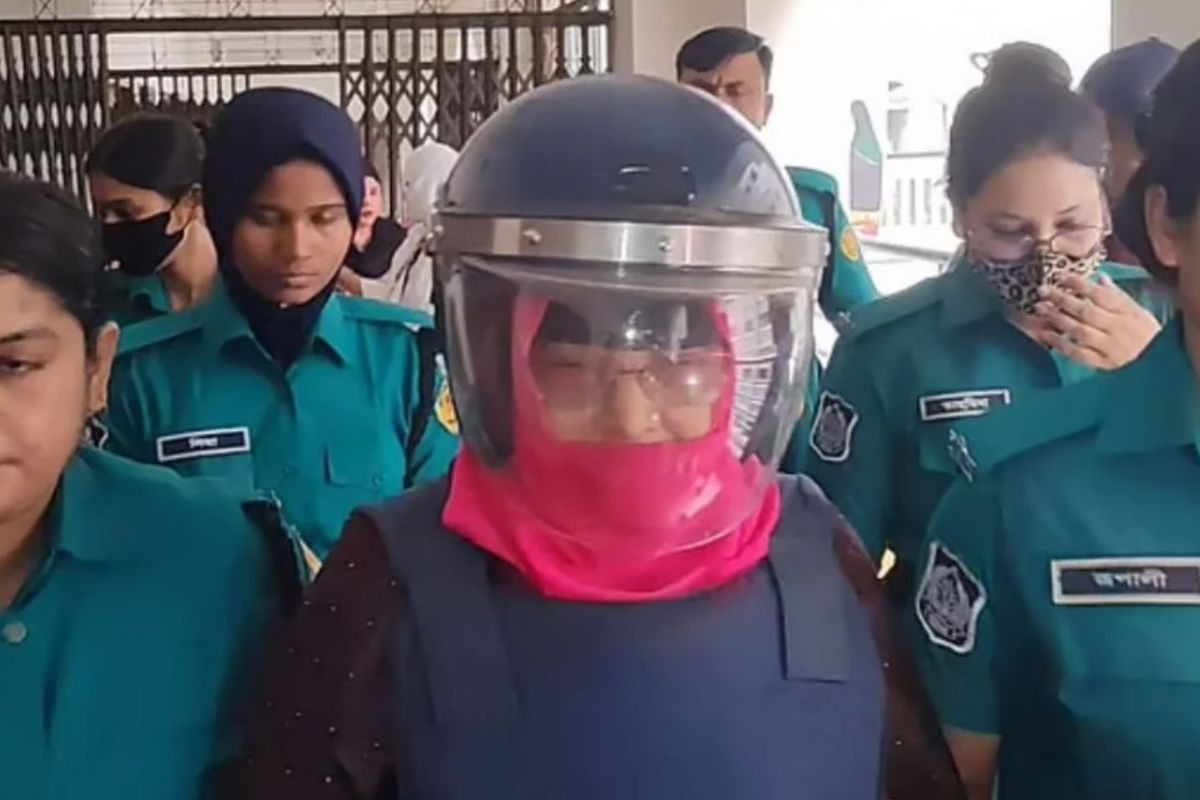 ধানমণ্ডিতে মারধরের শিকার নারী জুলাই হত্যাচেষ্টা মামলায় গ্রেপ্তার