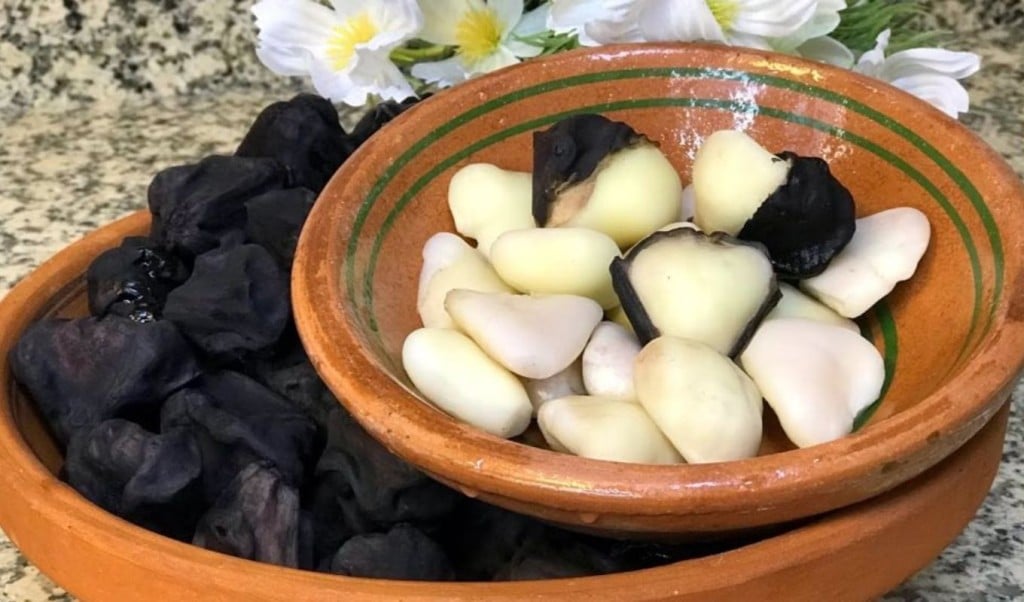 water chestnuts 1763531324 শীতের সুস্থতার খজানা পানি শিঙাড়া, জানা থাকলে খেতে উৎসাহ বাড়ে