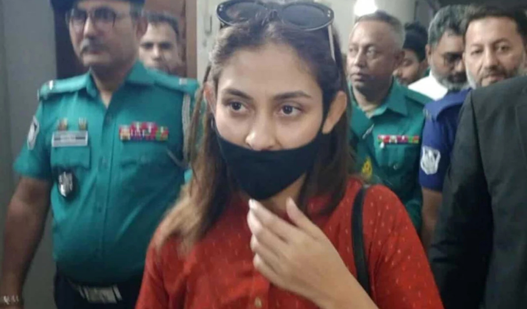 আত্মসমর্পণ করে জামিন পেলেন অভিনেত্রী মেহজাবীন 1763301053 আত্মসমর্পণ করে জামিন পেলেন অভিনেত্রী মেহজাবীন