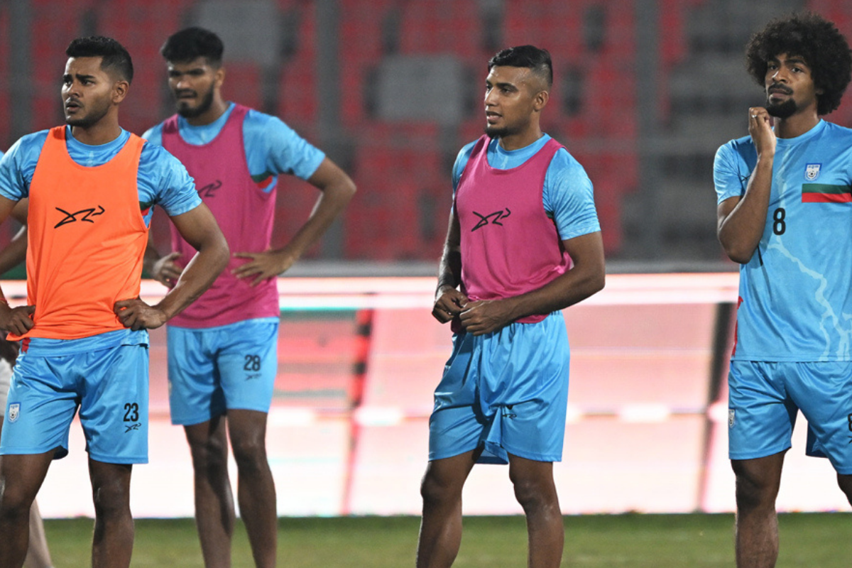একাদশে শমিত, বেঞ্চে জামাল