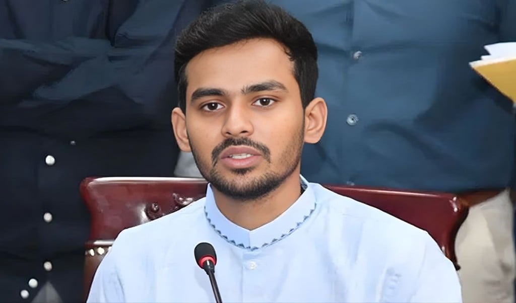 এনসিপি ও উপদেষ্টা আসিফ মাহমুদের মধ্যে রাজনৈতিক টানাপড়েন 1762763108 এনসিপি ও উপদেষ্টা আসিফ মাহমুদের মধ্যে রাজনৈতিক টানাপড়েন