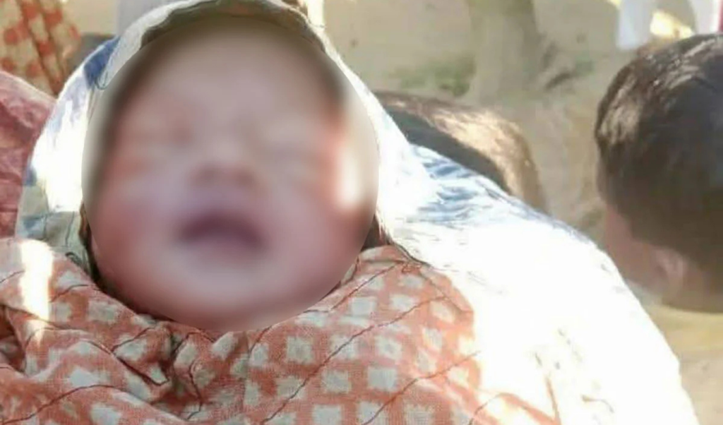 কান্নার শব্দে ধান ক্ষেত থেকে উদ্ধার হলো ২ দিনের নবজাতক 1763461335 কান্নার শব্দে ধান ক্ষেত থেকে উদ্ধার হলো ২ দিনের নবজাতক