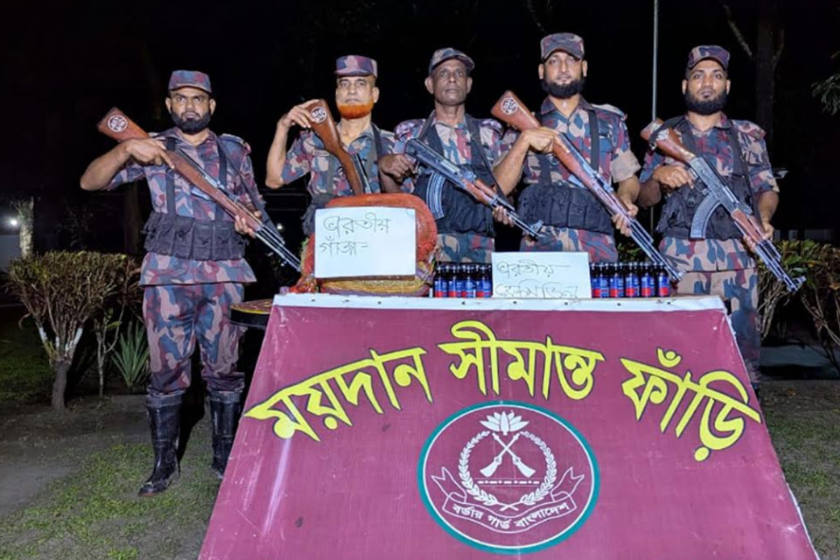 কুড়িগ্রাম সীমান্তে বিজিবি বড় ধরণের ভারতীয় চোরাচালান জব্দ