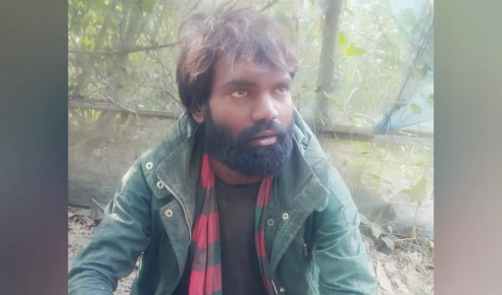 কুষ্টিয়ার দৌলতপুর সীমান্তে ভারতীয় নাগরিক আটক 1763812281 কুষ্টিয়ার দৌলতপুর সীমান্তে ভারতীয় নাগরিক আটক