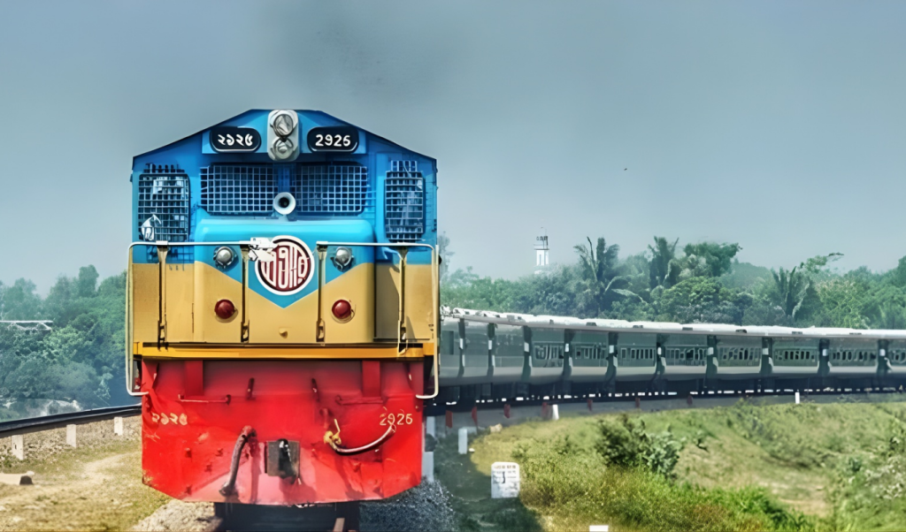 চলন্ত ট্রেনে পেট্রোল বোমা নিক্ষেপ 1763631503 চলন্ত ট্রেনে পেট্রোল বোমা নিক্ষেপ