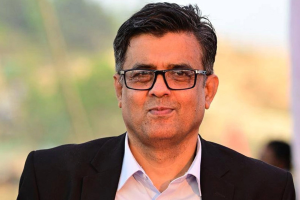 জনগণ প্রধান উপদেষ্টার ভাষণ শোনার জন্য ঘর থেকে বের হয়নি:শফিকুল আলম