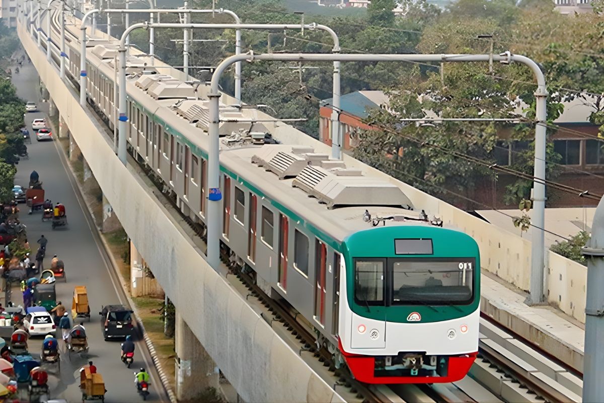 জরুরি মেরামতের পর পুনরায় চালু হলো মেট্রো রেল