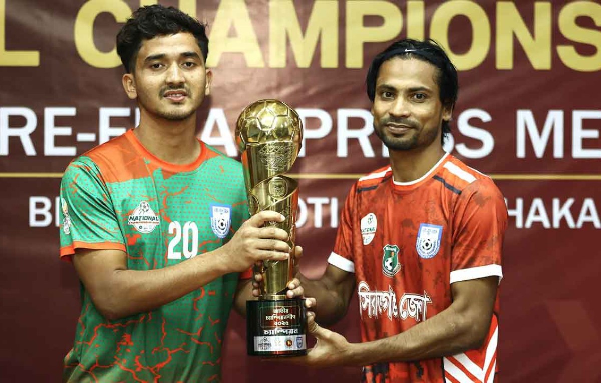 জাতীয় ফুটবল অপেক্ষায় নতুন চ্যাম্পিয়নের