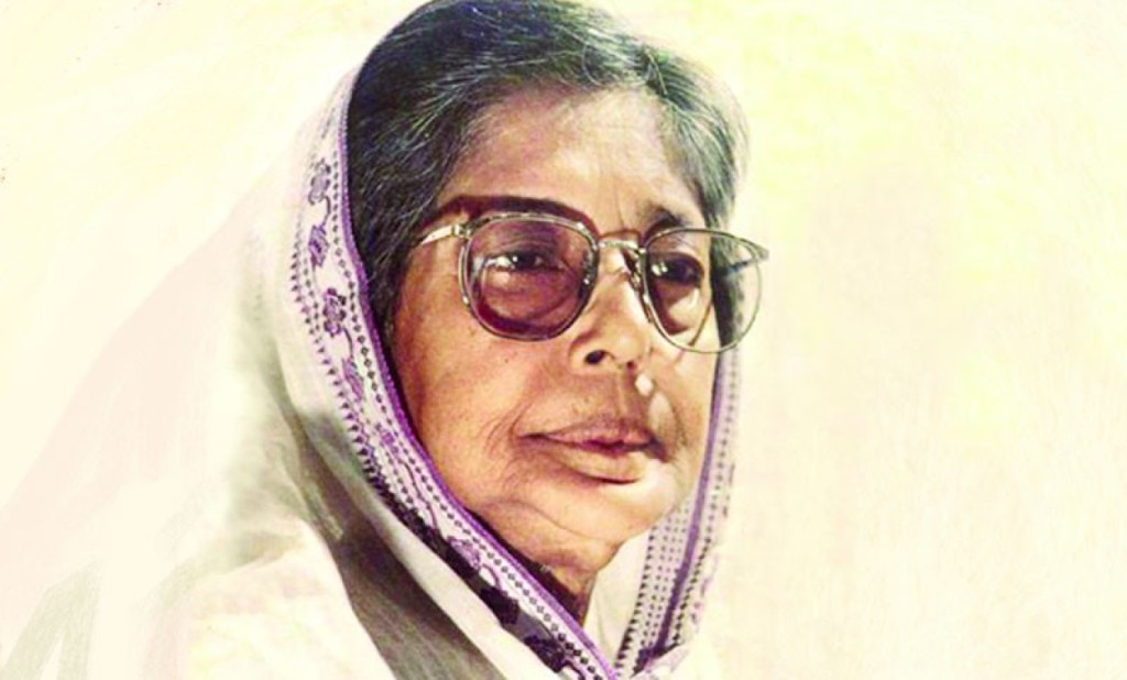 জাহানারা ইমামে 1762609083 জাহানারা ইমামের ব্যক্তিগত বই বিক্রি করলো বাংলা একাডেমি, কেজি দরে কেনা বইয়ের দাম লাখ টাকা