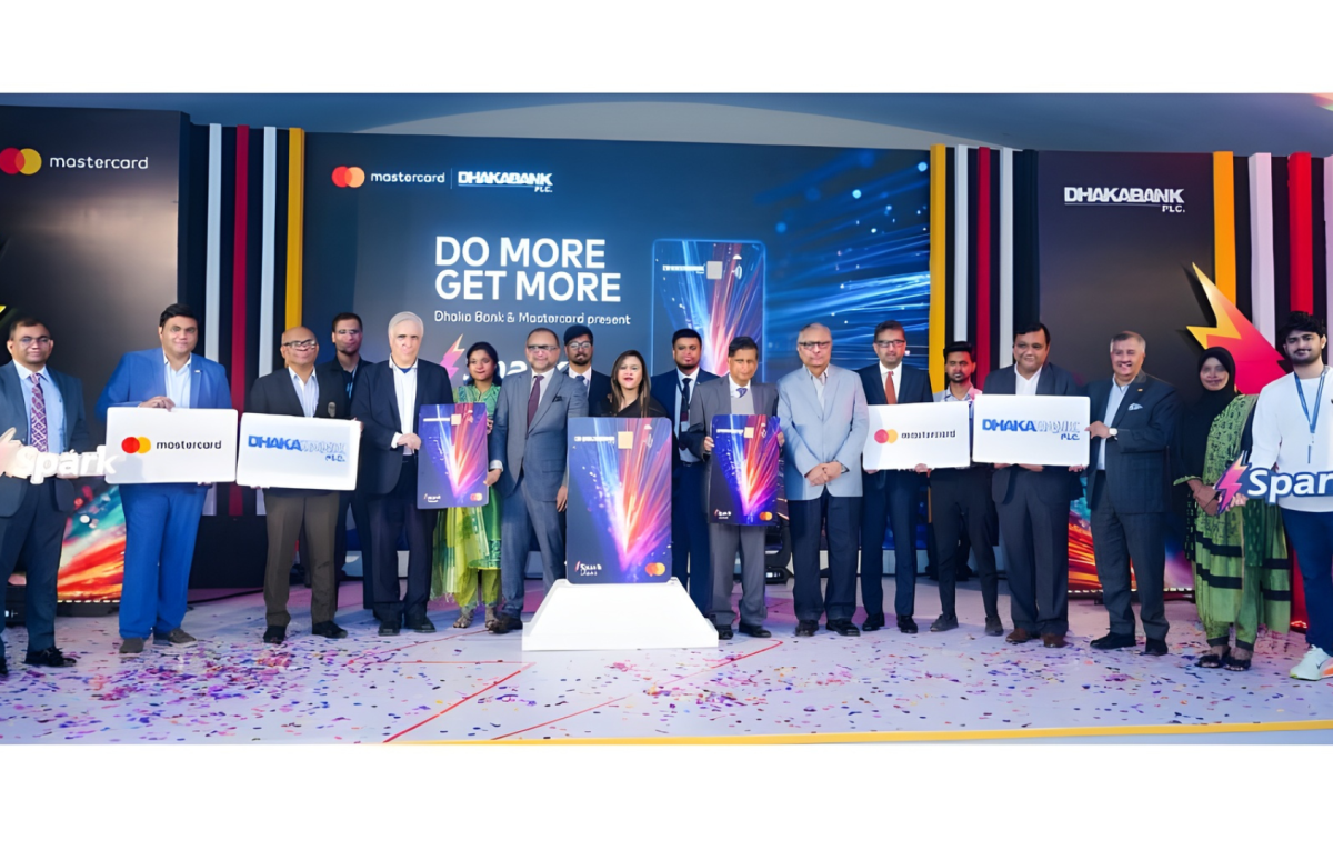 মাস্টারকার্ড এর সহযোগিতায় ঢাকাব্যাংক উন্মোচন করল যুব-কেন্দ্রিক ডুয়াল কারেন্সি প্রিপেইড কার্ড