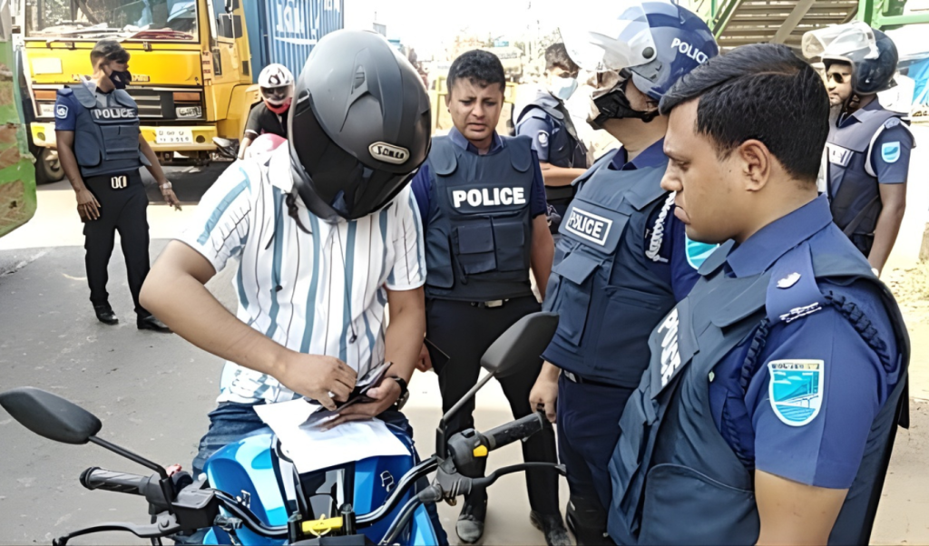 নাশকতা প্রতিরোধে আমিন বাজারে বসানো হলো পুলিশ চেকপোস্ট 1762947540 নাশকতা প্রতিরোধে আমিন বাজারে বসানো হলো পুলিশ চেকপোস্ট
