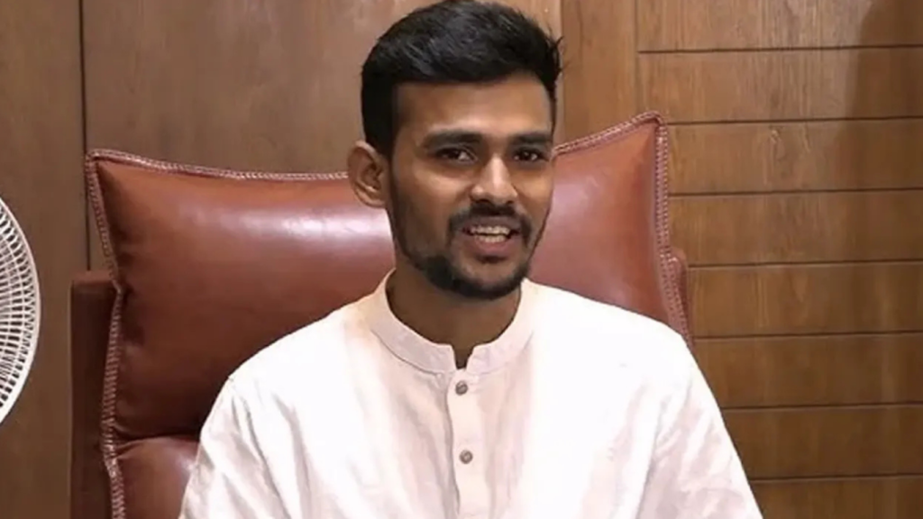 নির্বাচনে নামার আগেই পদ ছাড়ছেন আসিফ মাহমুদ যা জানালেন নিজেই 1764256640 নির্বাচনে নামার আগেই পদ ছাড়ছেন আসিফ মাহমুদ? যা জানালেন নিজেই!