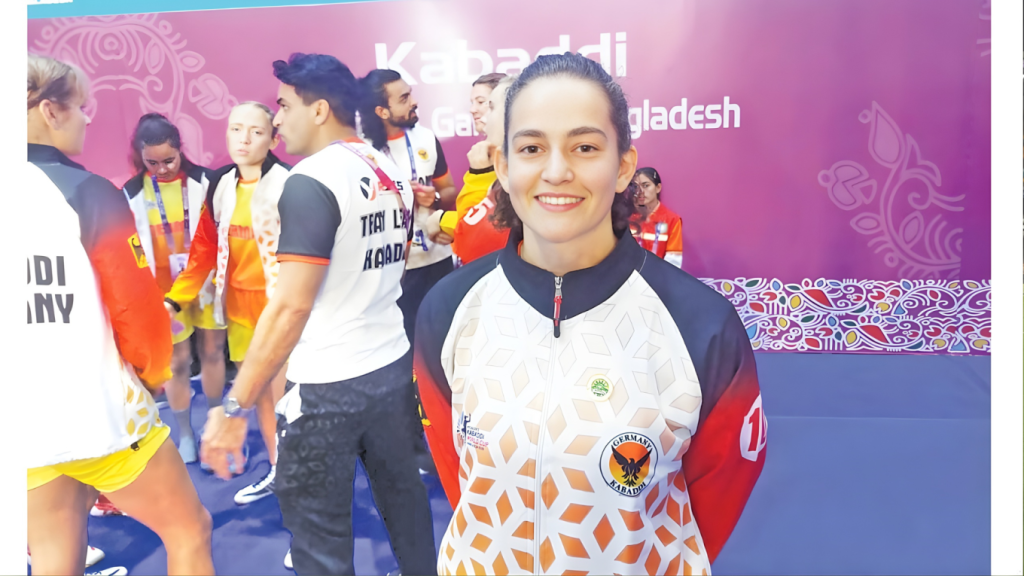 পেশাদার নন কেউ ডাক্তার কেউ ছাত্রী—এই জার্মান মেয়েরাই কাবাডিতে স্বপ্ন দেখছেন 1763804548 পেশাদার নন, কেউ ডাক্তার কেউ ছাত্রী—এই জার্মান মেয়েরাই কাবাডিতে স্বপ্ন দেখছেন!