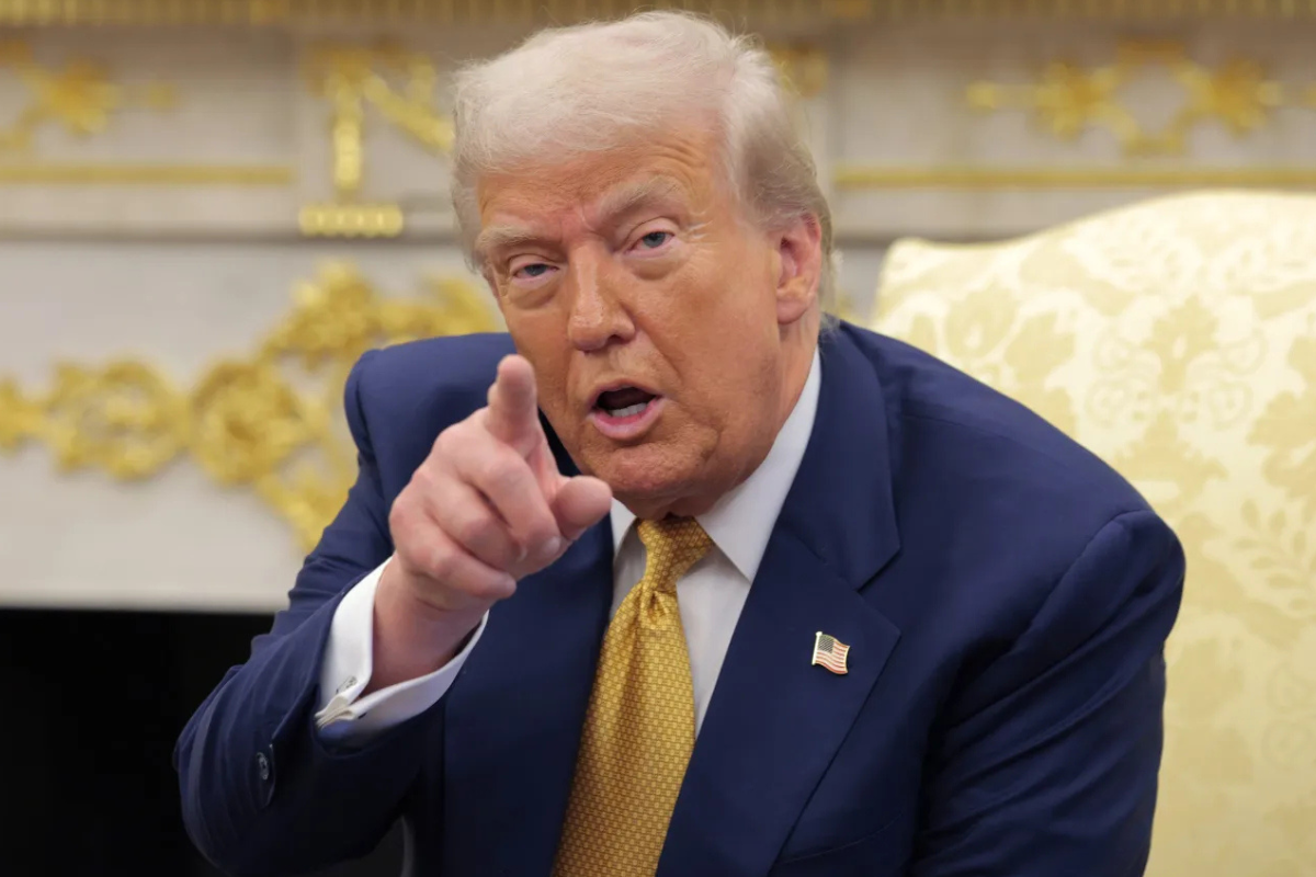 প্রতিটি নাগরিককে দুই হাজার ডলার দেবেন!