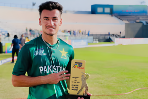 ফাইনালের আগেই আতঙ্ক? ১৮৫ স্ট্রাইক রেটের পাকিস্তানি ওপেনারকে কীভাবে থামাবে বাংলাদেশ!