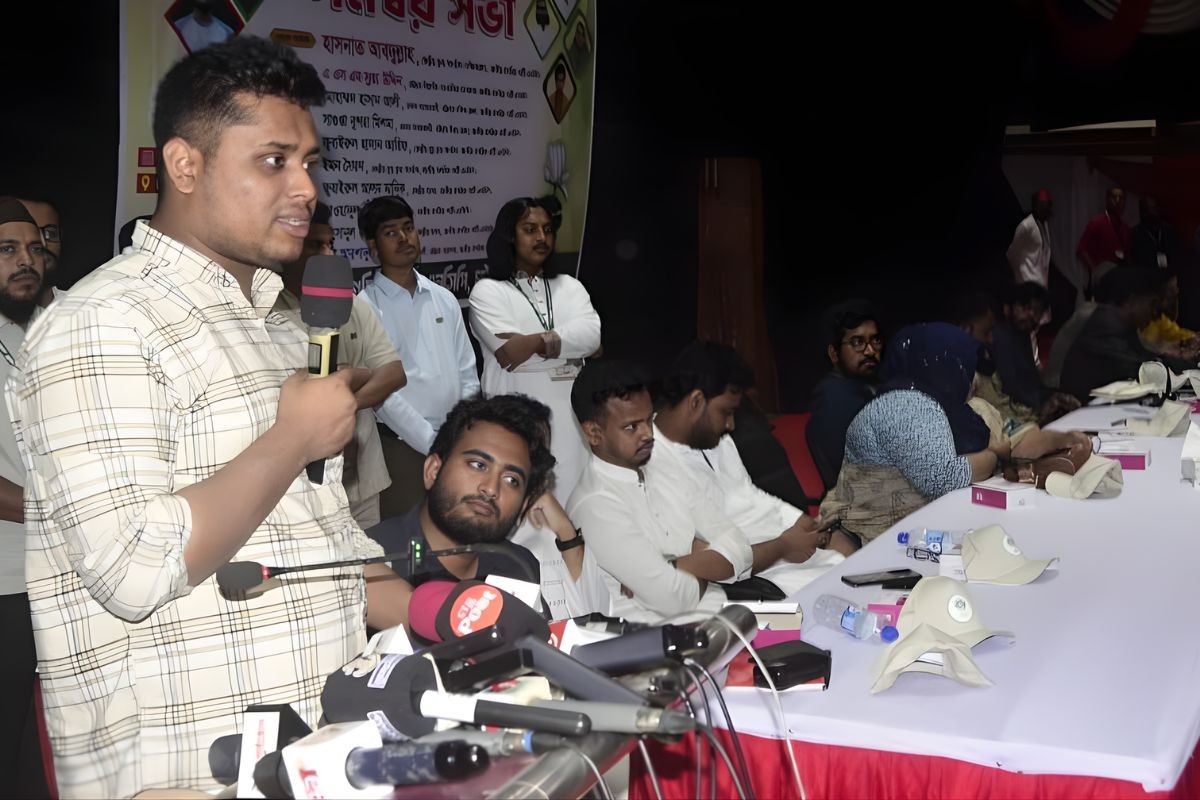 বিএনপি মনোনয়ন বঞ্চিতদের এনসিপিতে স্বাগতম: হাসনাত আবদুল্লাহ