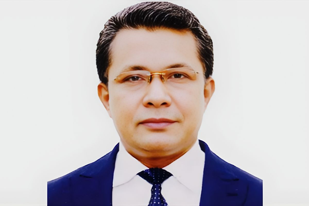বিচারপতি খুরশীদ আলমকে পদ থেকে অপসারণ
