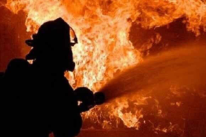 বিজয়নগরের বহুতল ভবনে আগুন, পাঁচ ইউনিটের প্রচেষ্টায় নিয়ন্ত্রণে