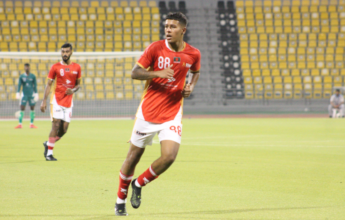 বিশ্ব ফুটবলে নতুন তারকা: ১৯ বছর বয়সী কিউবা মিচেল জাতীয় দলে ডাক পেয়েছেন!