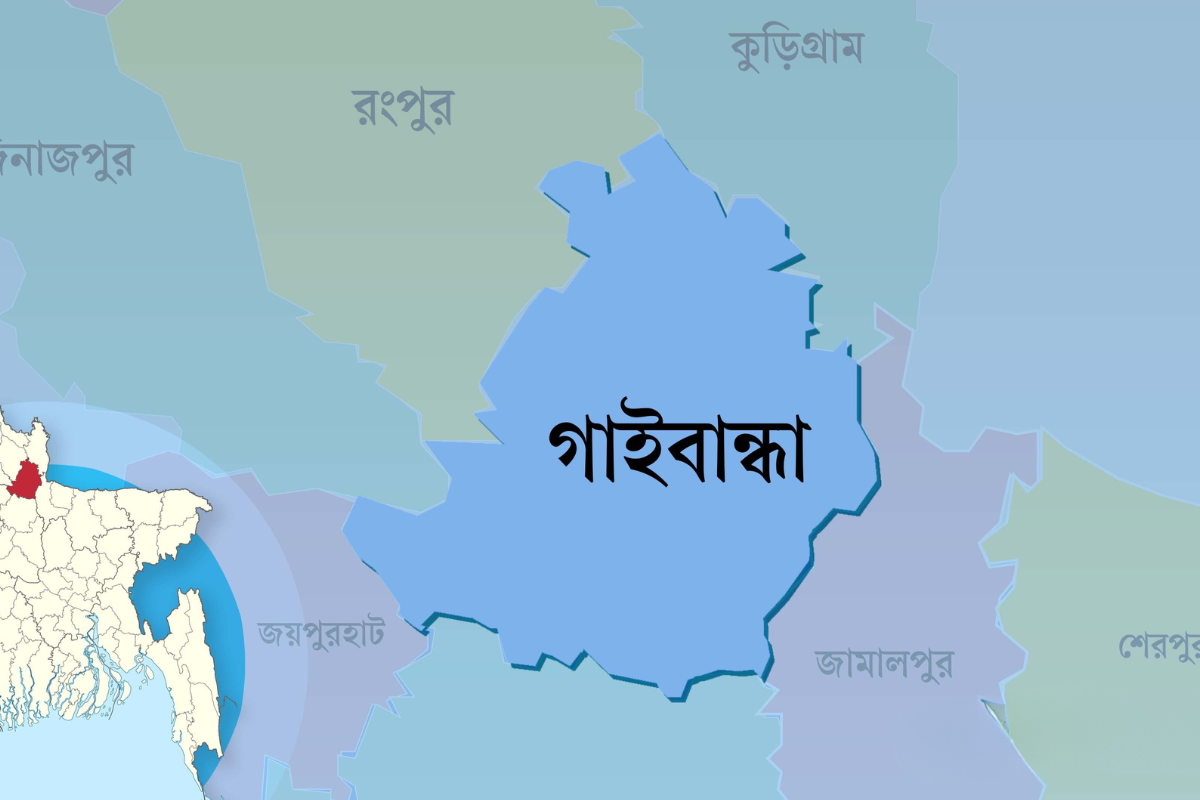 যুবকের নিজ ঘরে আগুন: ফায়ার সার্ভিসের দ্রুত অভিযান