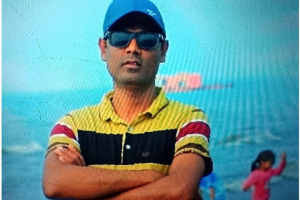 মোটরসাইকেল বহরে এসে ব্যবসায়ীকে কুপিয়ে মৃত্যু নিশ্চিত