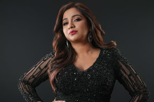 শ্রেয়ার কনসার্টে বিশৃঙ্খলা, ভিড়ের কারণে দুজন অজ্ঞান